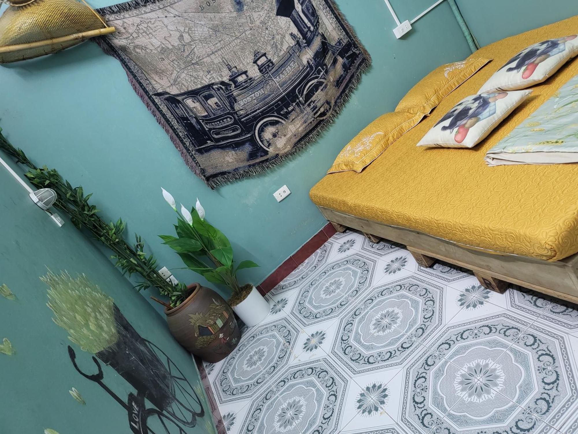 Golden Bell Backpacker Hostel 닌빈 외부 사진