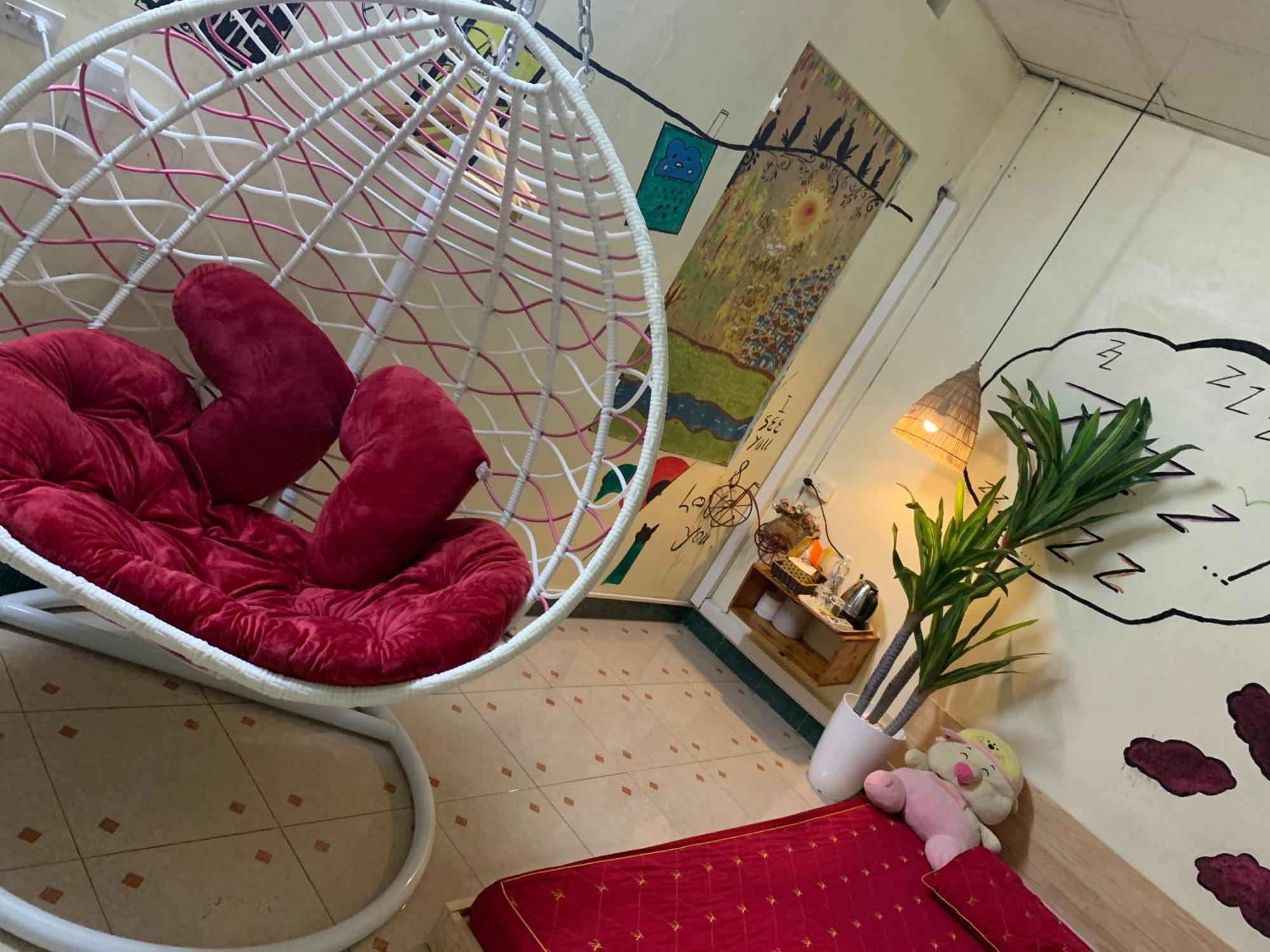 Golden Bell Backpacker Hostel 닌빈 외부 사진